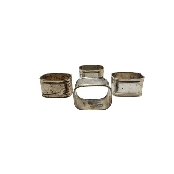 Set Of 4 Vintage Silver Plated Napkin Rings With Patina - Picture 2 of 4